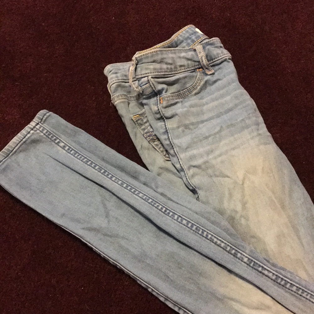 Hollister jeans